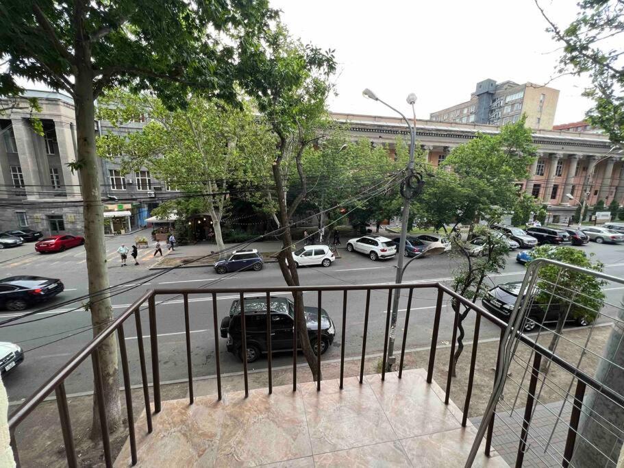 Apartment удобная в центре еревана *
